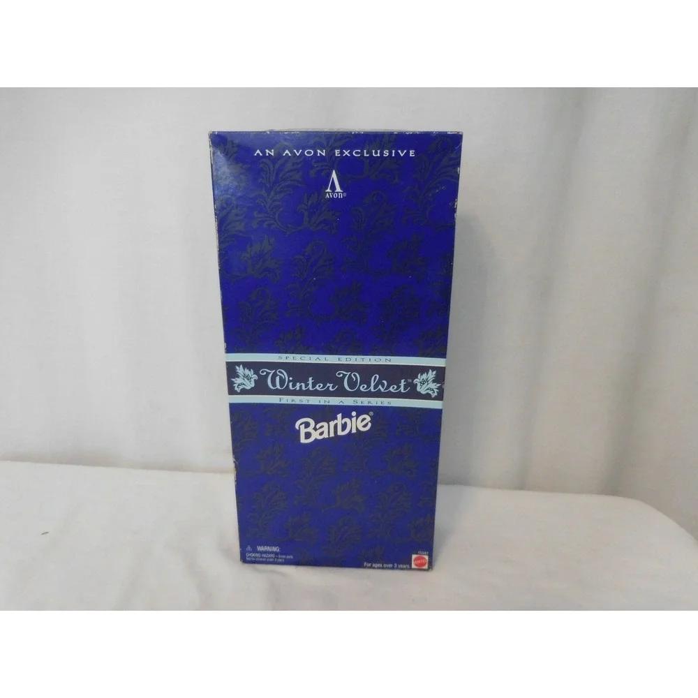 Avon Winter Velvet African American Barbie Doll‎ Special Edition Mattel 1995 NEW